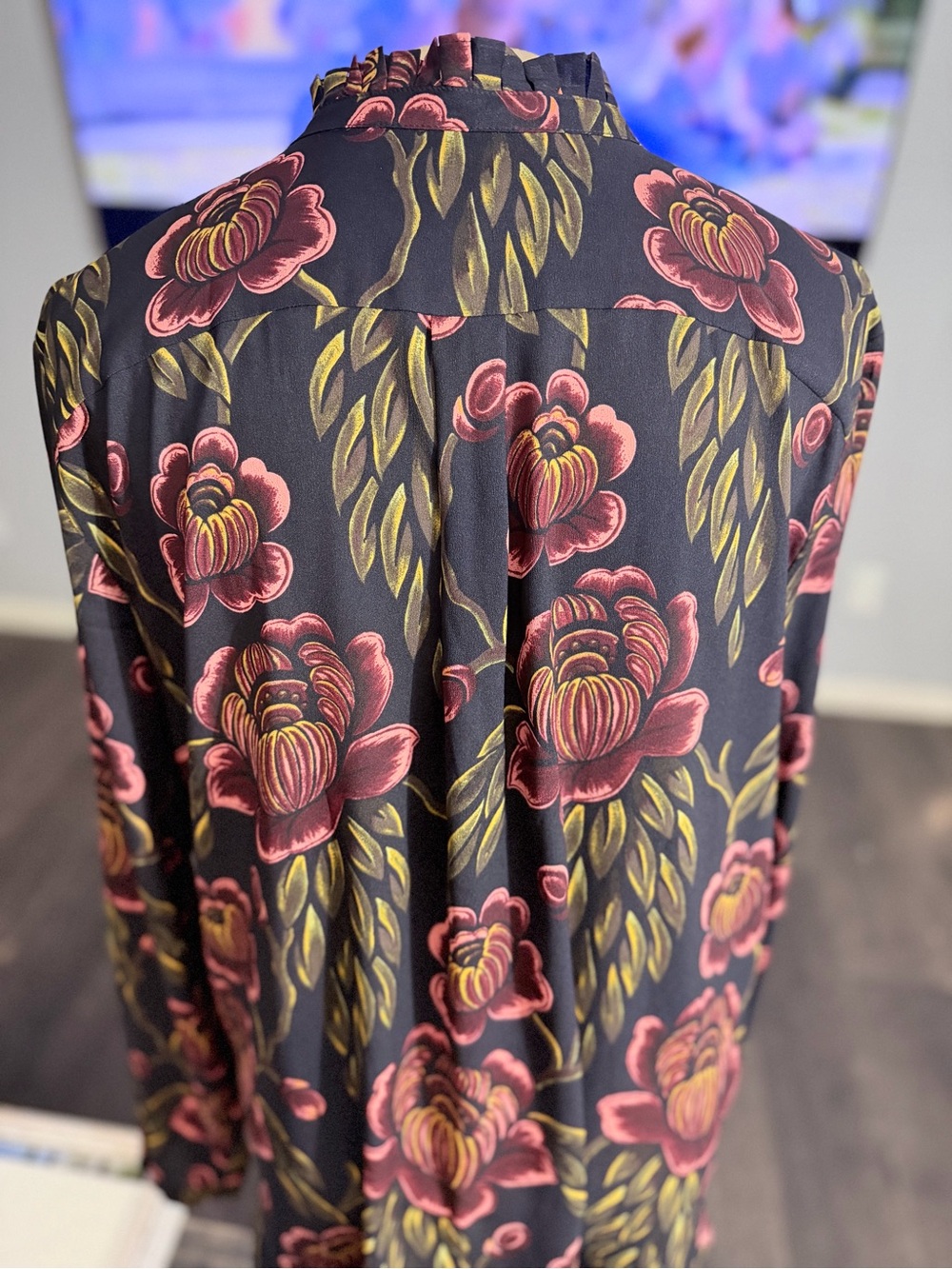 Coordinating Wide-Leg Trousers Set, V-Neck Burgundy Oversized Floral Print - Picture 7 of 14
